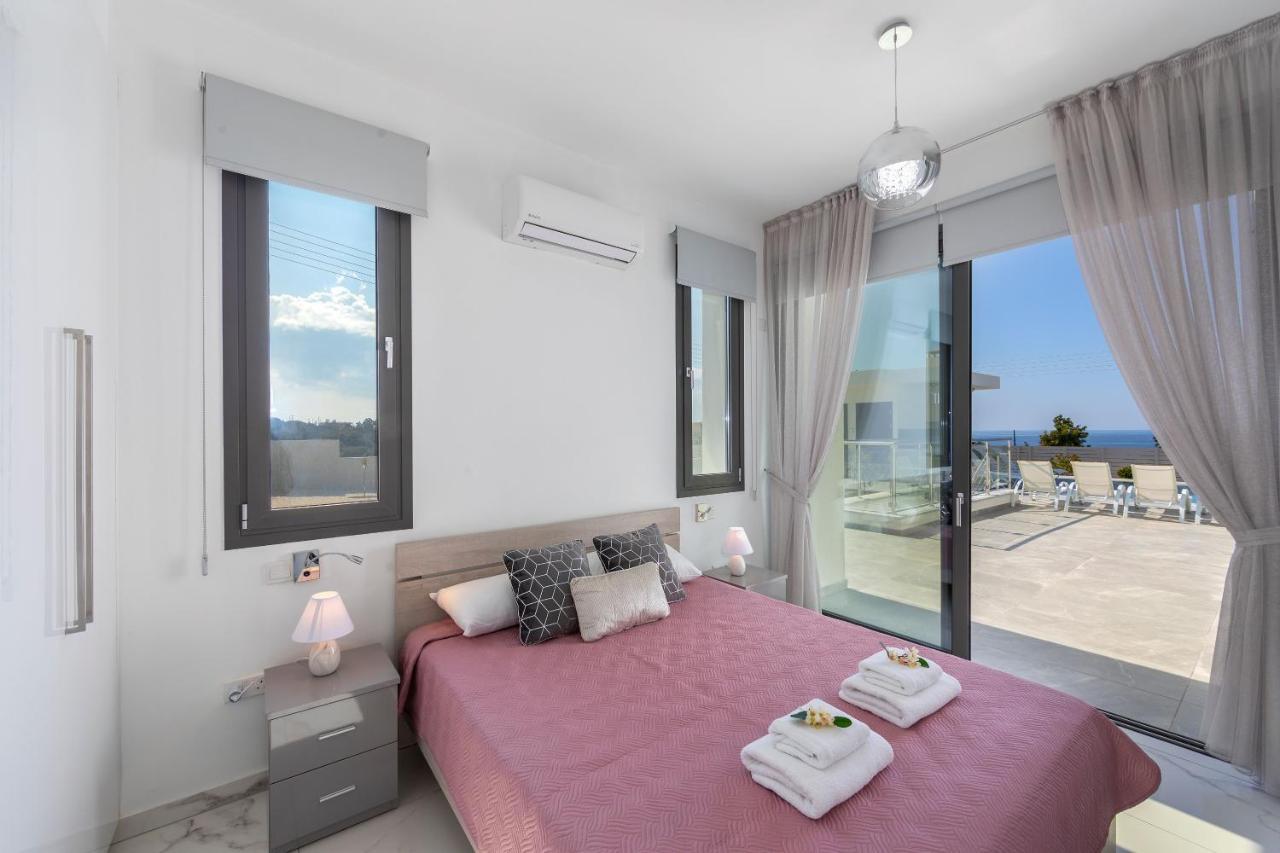 Villa Pleiades Paphos Esterno foto