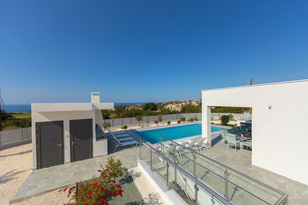 Villa Pleiades Paphos Esterno foto