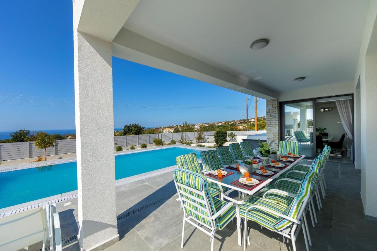 Villa Pleiades Paphos Esterno foto